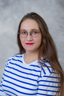Помощник воспитателя Карелина Екатерина Алексеевна Помощник воспитателя Карелина Екатерина Алексеевна